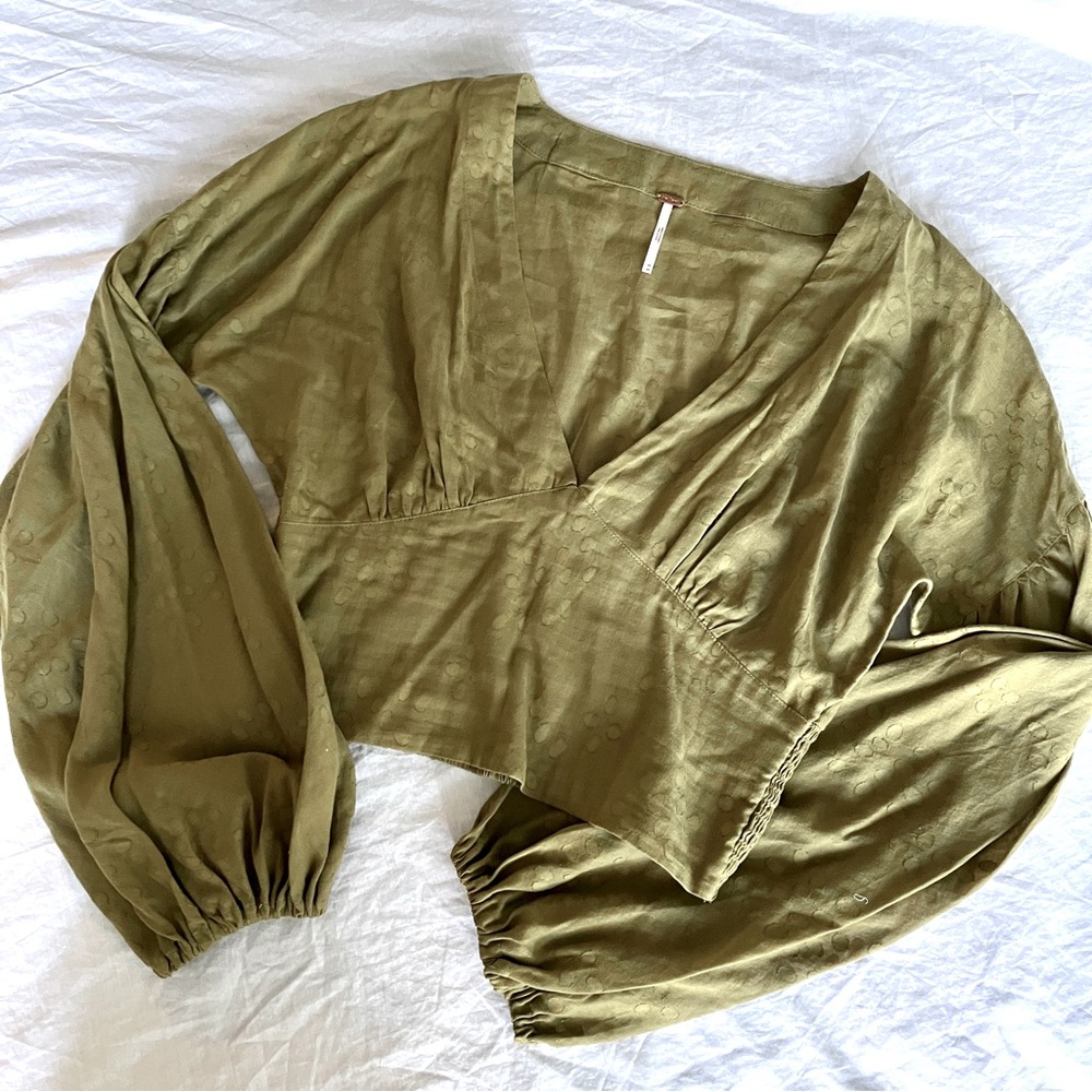 Free People Balloon Sleeve  Crop Top